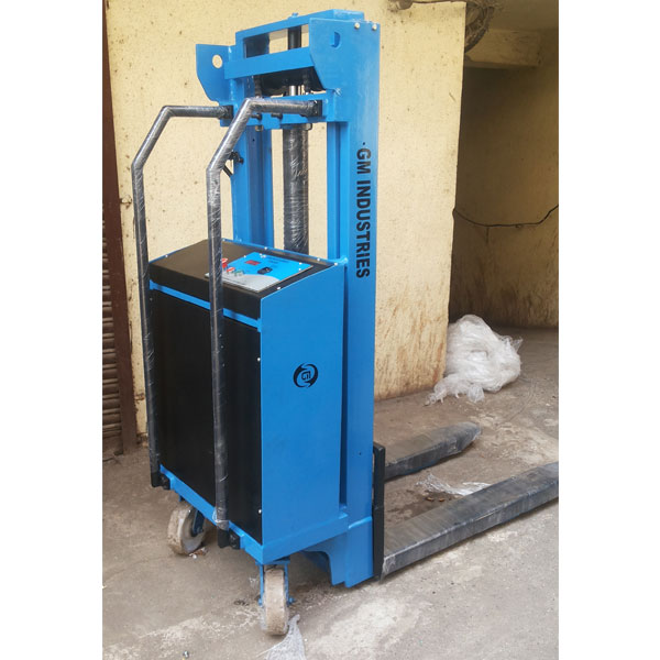 Hydraulic DC Stackers